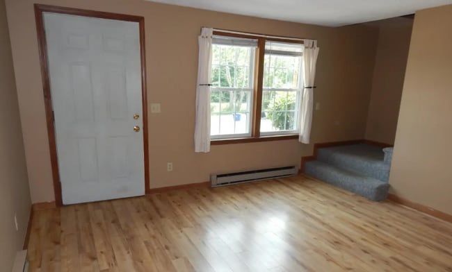 Building Photo - 117 Sunset Ave