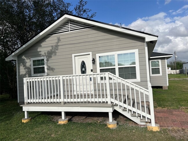 Building Photo - 2623 Morning Glory Dr
