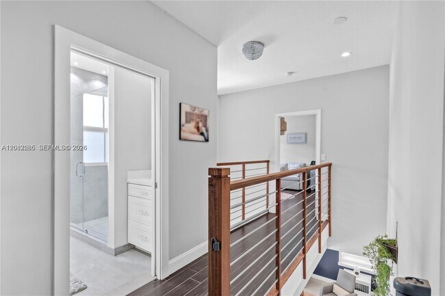 Building Photo - 15878 SW 61st Way