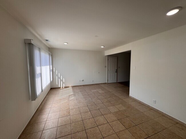 Building Photo - 1311 Loral Ave