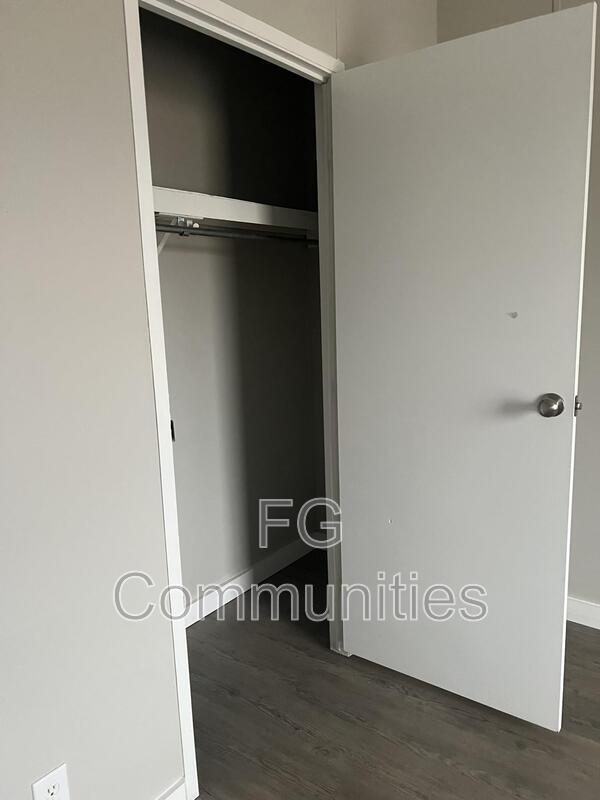 Building Photo - 1547 Race Path Church Rd