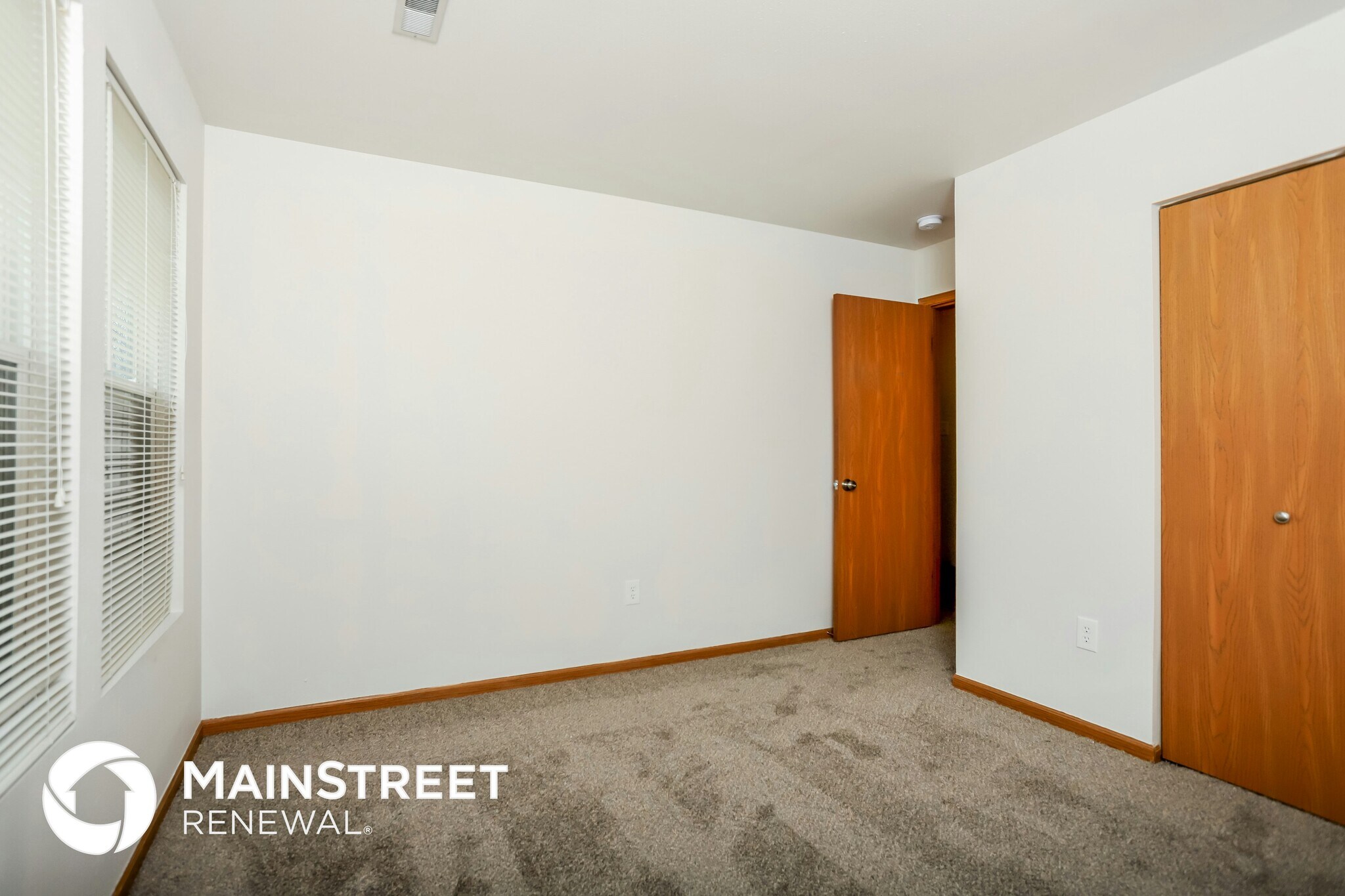 Building Photo - 4001 Glengarry Dr