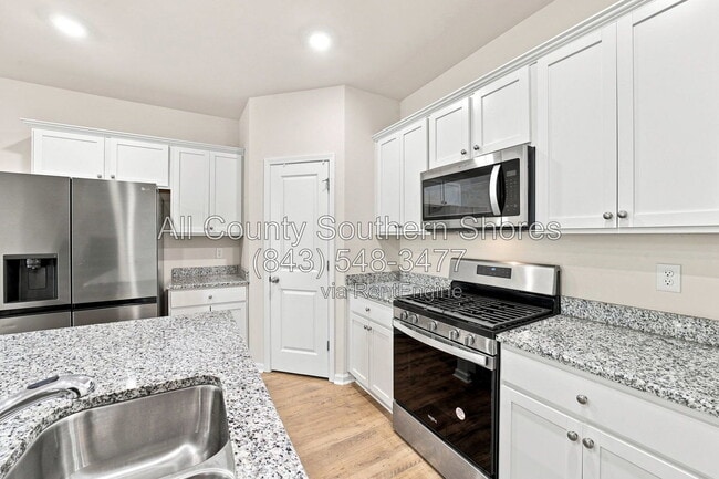 Building Photo - 3414 Bells Lk Cir