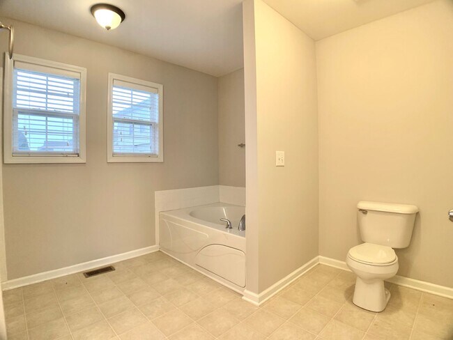 Building Photo - 3771 N Cindy Jo Dr