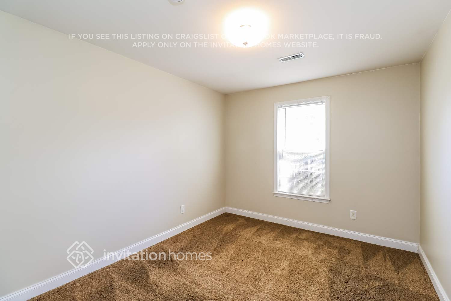 Building Photo - 2730 Stagbuck Dr