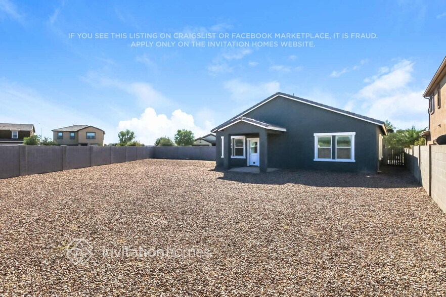 Building Photo - 36816 W Oliveto Ave