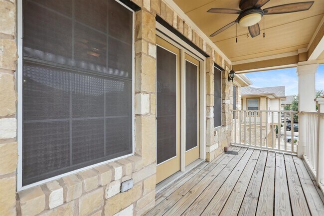 Building Photo - 16100 S Great Oaks Dr