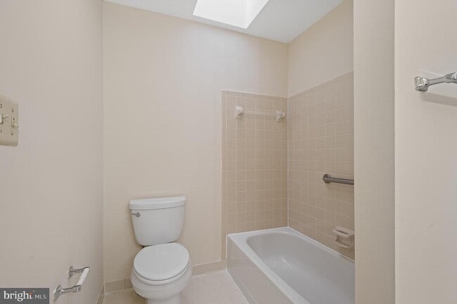 Building Photo - 13620 Canal Vista Ct