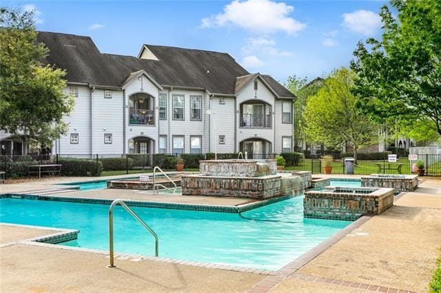 Building Photo - 350 Emerald Forest Blvd