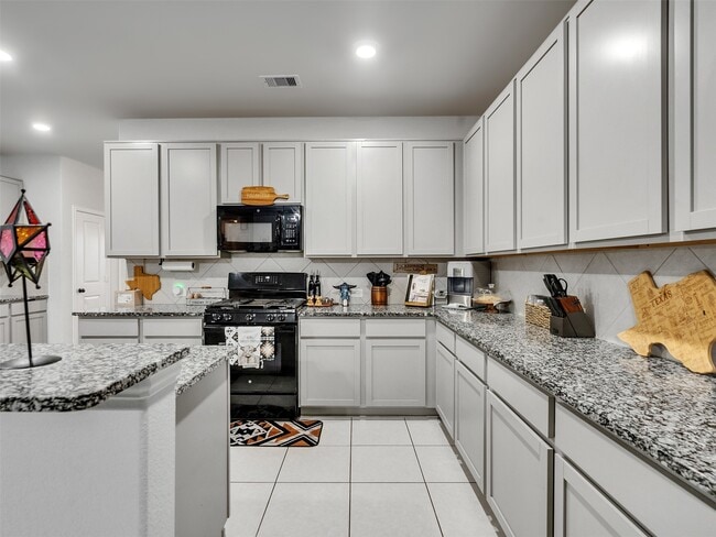 Building Photo - 8719 Willet St
