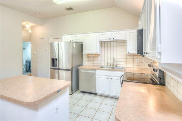Building Photo - 4164-4161 One Pl Ln