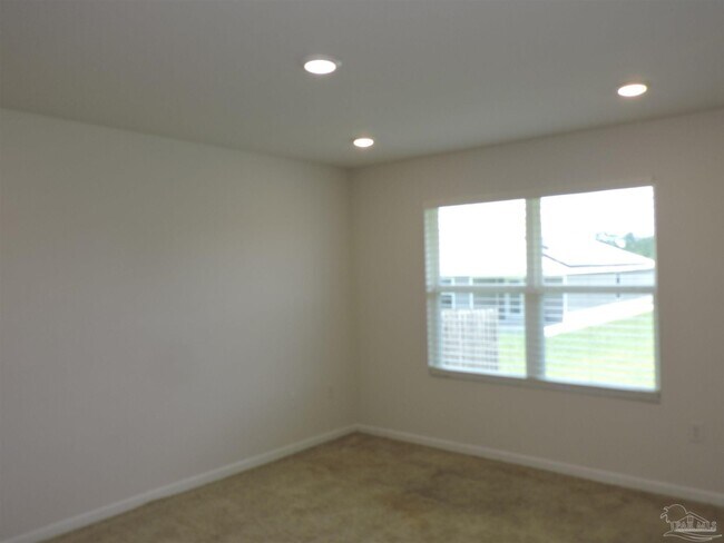 Building Photo - 7580 Steeplechase Blvd