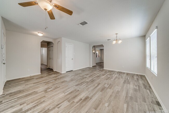 Building Photo - 3624 Cherokee Winds