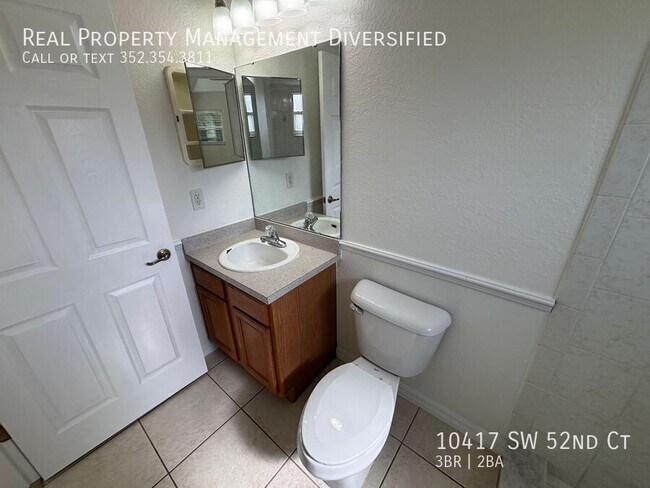 Building Photo - 10417 SW 52nd Ct