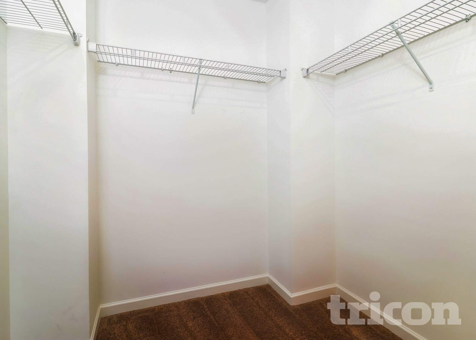 Building Photo - 2260 Rosemary Park Ln