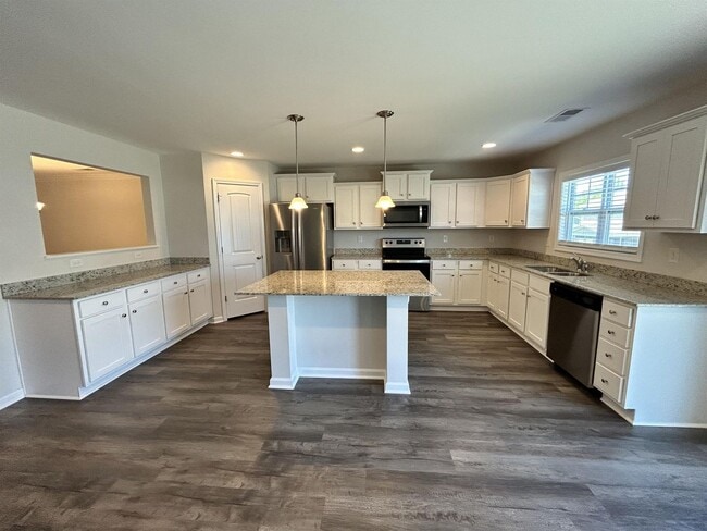 Building Photo - 144 Sunny Pt Lp