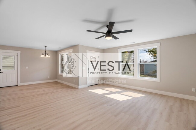 Building Photo - 11 Rhudy Rd