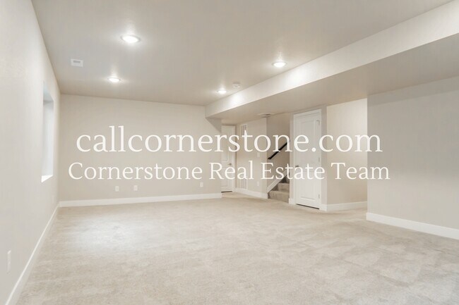 Building Photo - 10565 Summer Rdg Dr