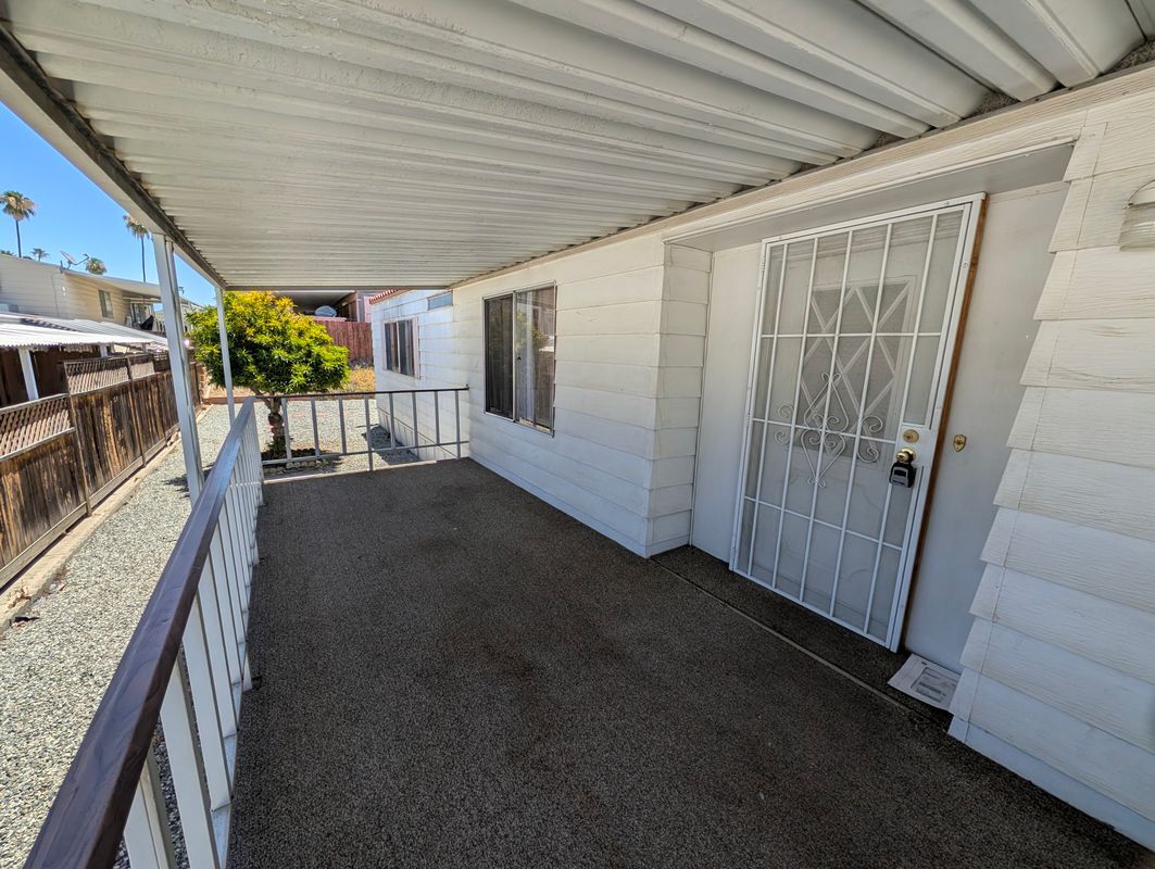 Building Photo - 26108 Fountain Palm Dr