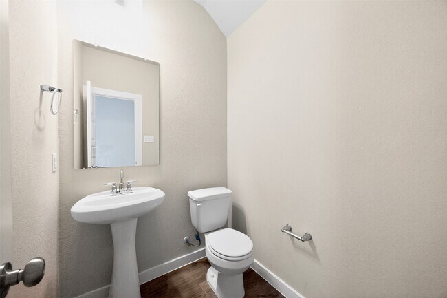 Building Photo - 21619 Coral Mist Dr