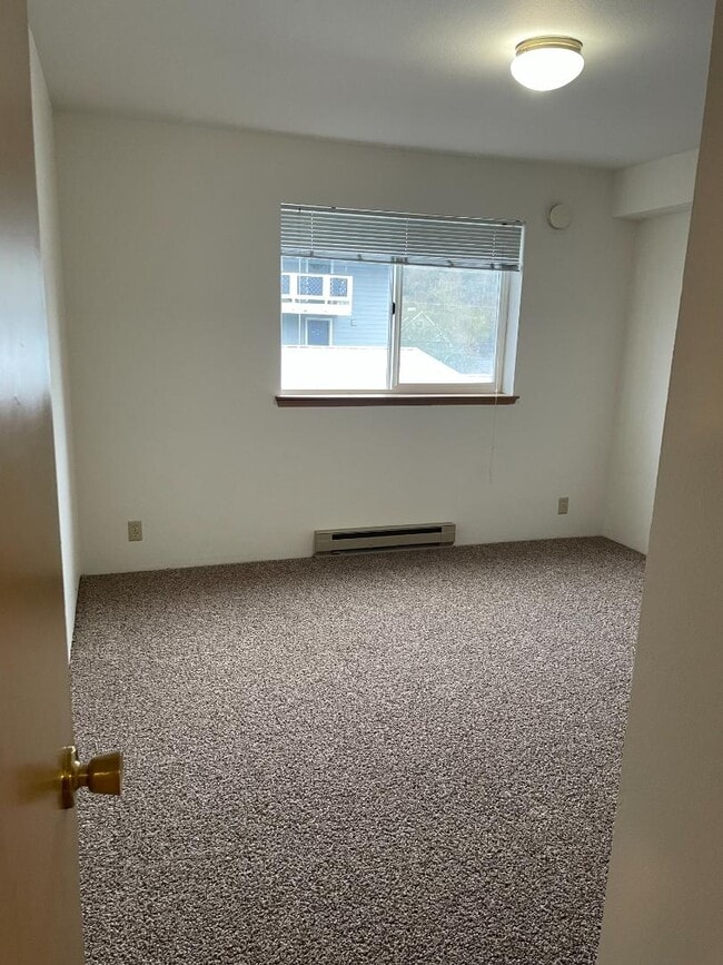 Building Photo - 3160 Adams Ave