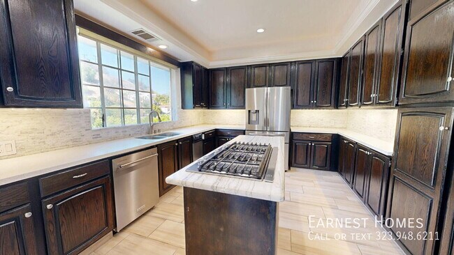Building Photo - 3500 Coldwater Canyon Ave