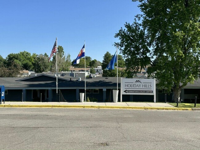 Building Photo - 1801 W 92nd Ave