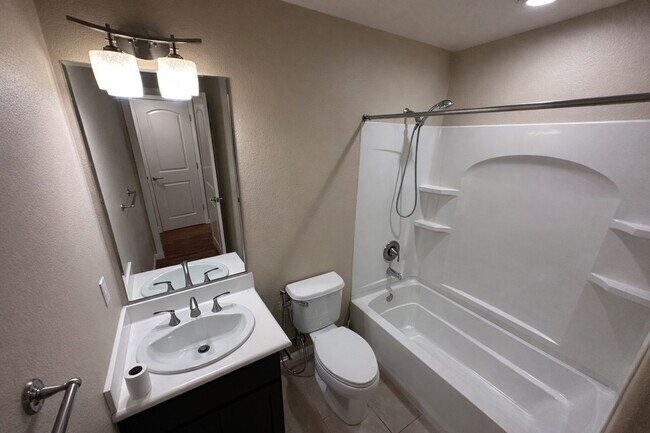 Building Photo - 3/3 Tri Level Berryessa Beauty is ready for YOU!