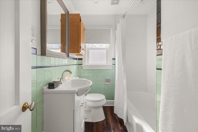 Building Photo - 312 Shawnee Ave