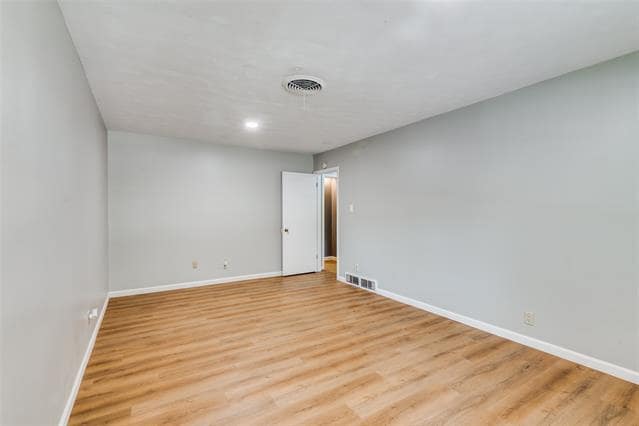 Building Photo - 1703 Raydon Dr