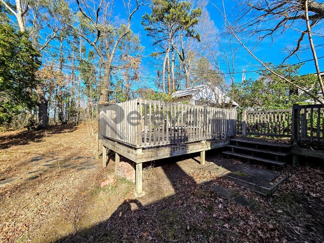 Building Photo - 7206 Brigham Rd