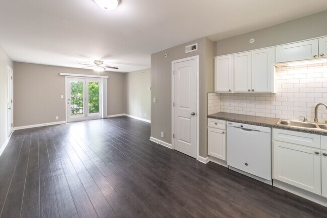 Building Photo - The Mulberry - 2-Bdrm