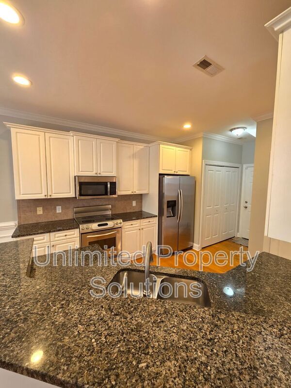 Building Photo - 4838 Whitner Dr