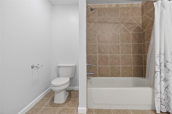 Building Photo - 4537 Grandview Pkwy