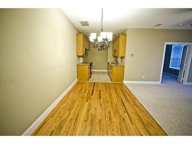 Building Photo - 1303 Halcyon Pl