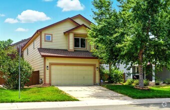 Building Photo - Amazing 3 Bed 4 Bath Highlands Ranch House...