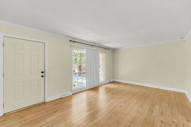 Building Photo - Solid Brick Home on Nearly Half an Acre — Space, Privacy & Charleston Convenience