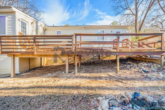 Building Photo - 2630 Beaver Falls Rd