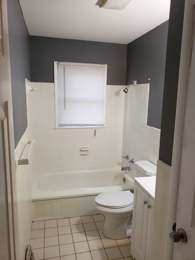Building Photo - Beautiful Single Family House for Rent