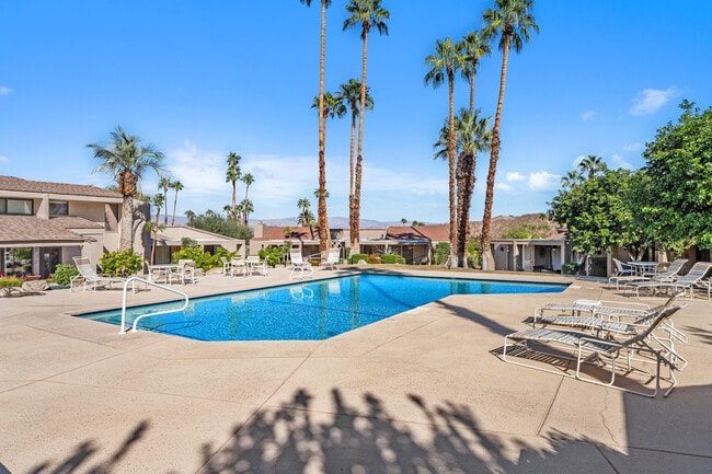 Building Photo - 48885 Mariposa Dr