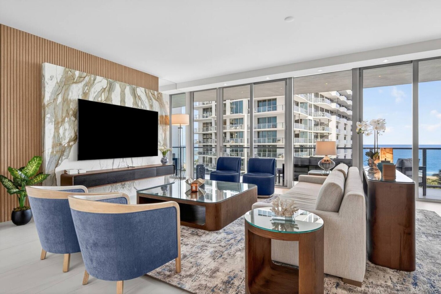 Building Photo - 3100 N Ocean Dr