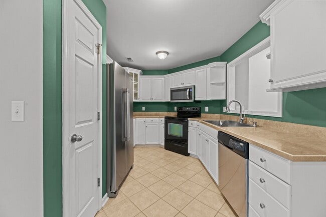 Building Photo - 180 Crooked Run Dr