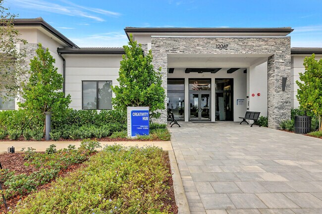 Building Photo - 12522 SW Emerald Estuary Ter