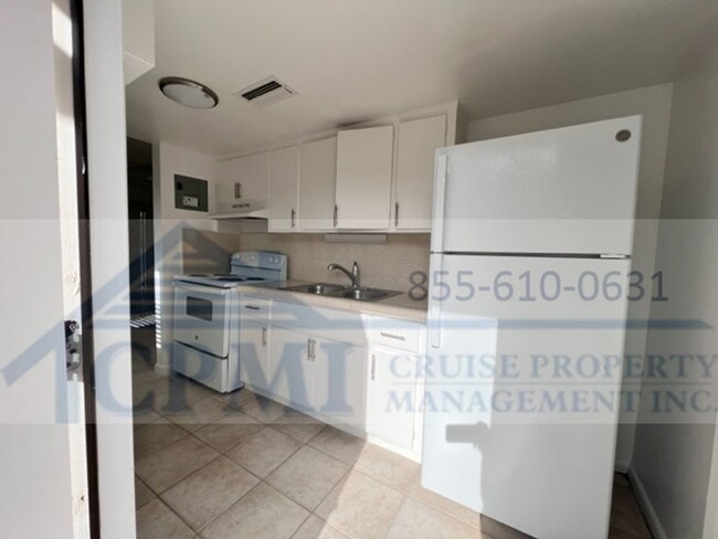 Interior Photo - Harbor Beach House Apartments