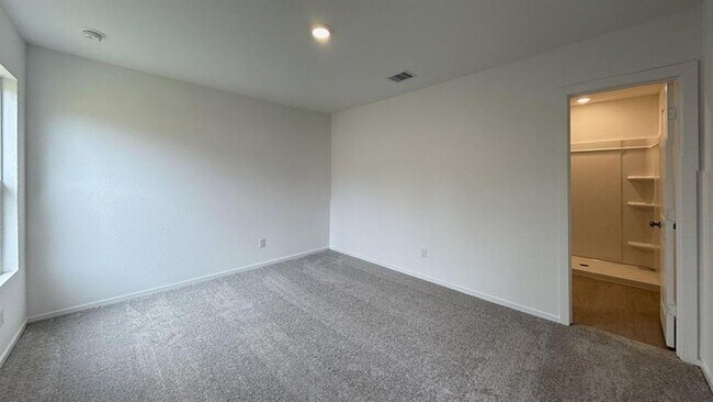 Building Photo - 3128 Twisted Myrtle Dr