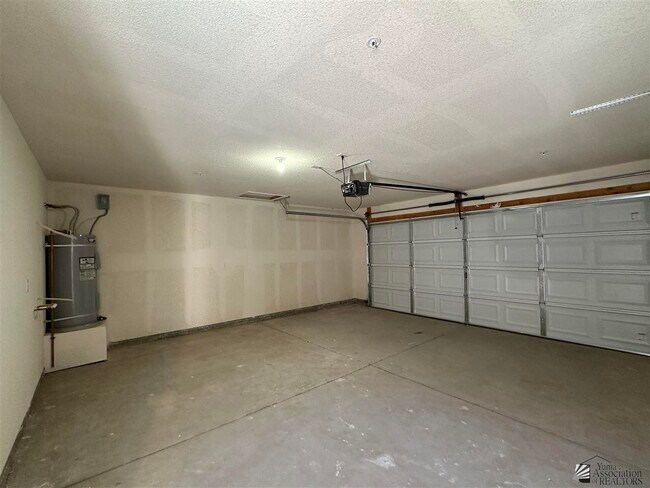 Building Photo - 7278 E 39th St