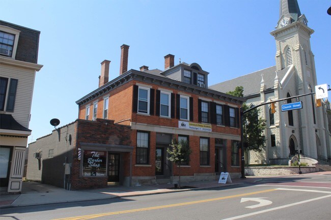 Building Photo - 4600 Vine St