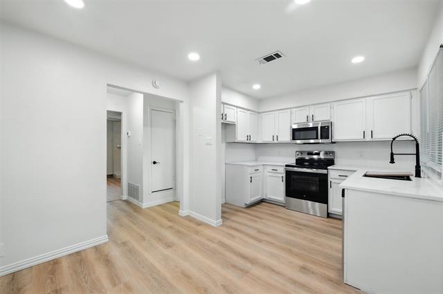 Building Photo - 730 Bluebonnet Dr