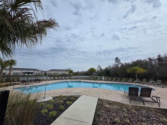 Building Photo - 3318 Composition St