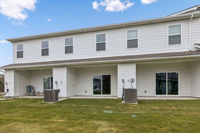 Building Photo - 1017 Keyes Pl